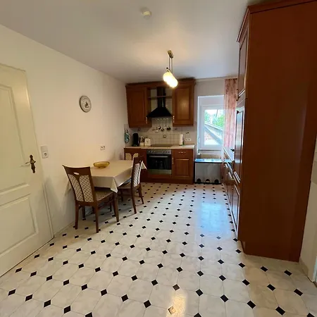 Dg Tla Apartment
